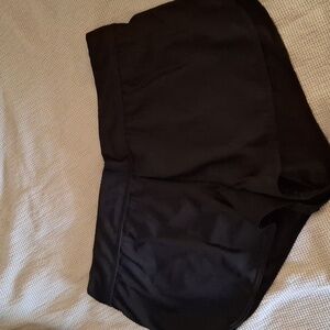 All In Motion Size M Shorts